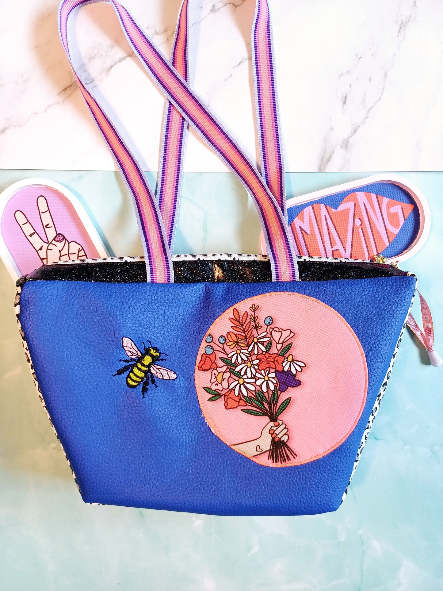BAG Bee