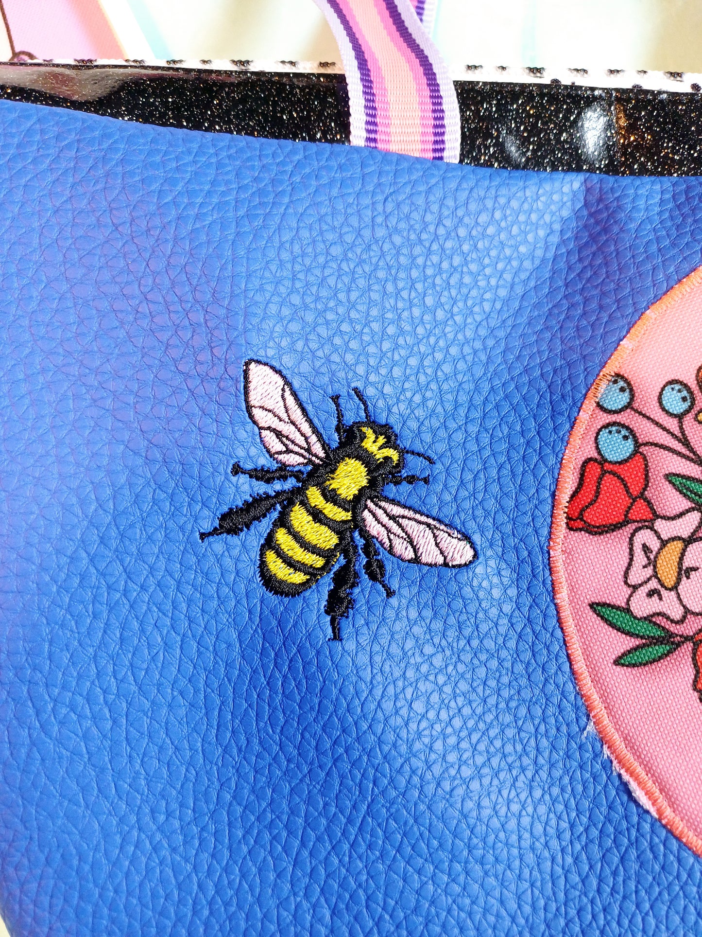 BAG Bee