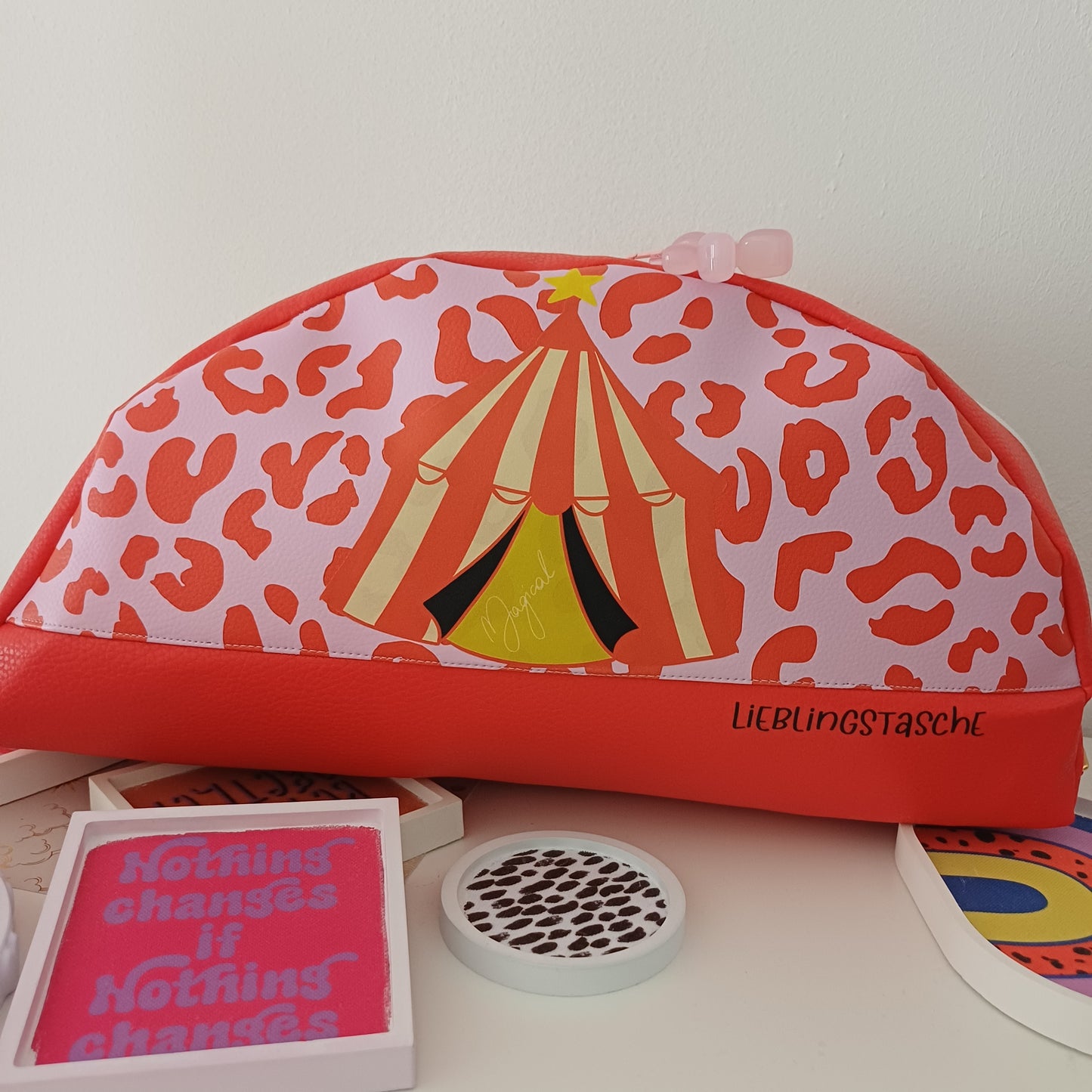 Kosmetiktasche Zirkuszelt